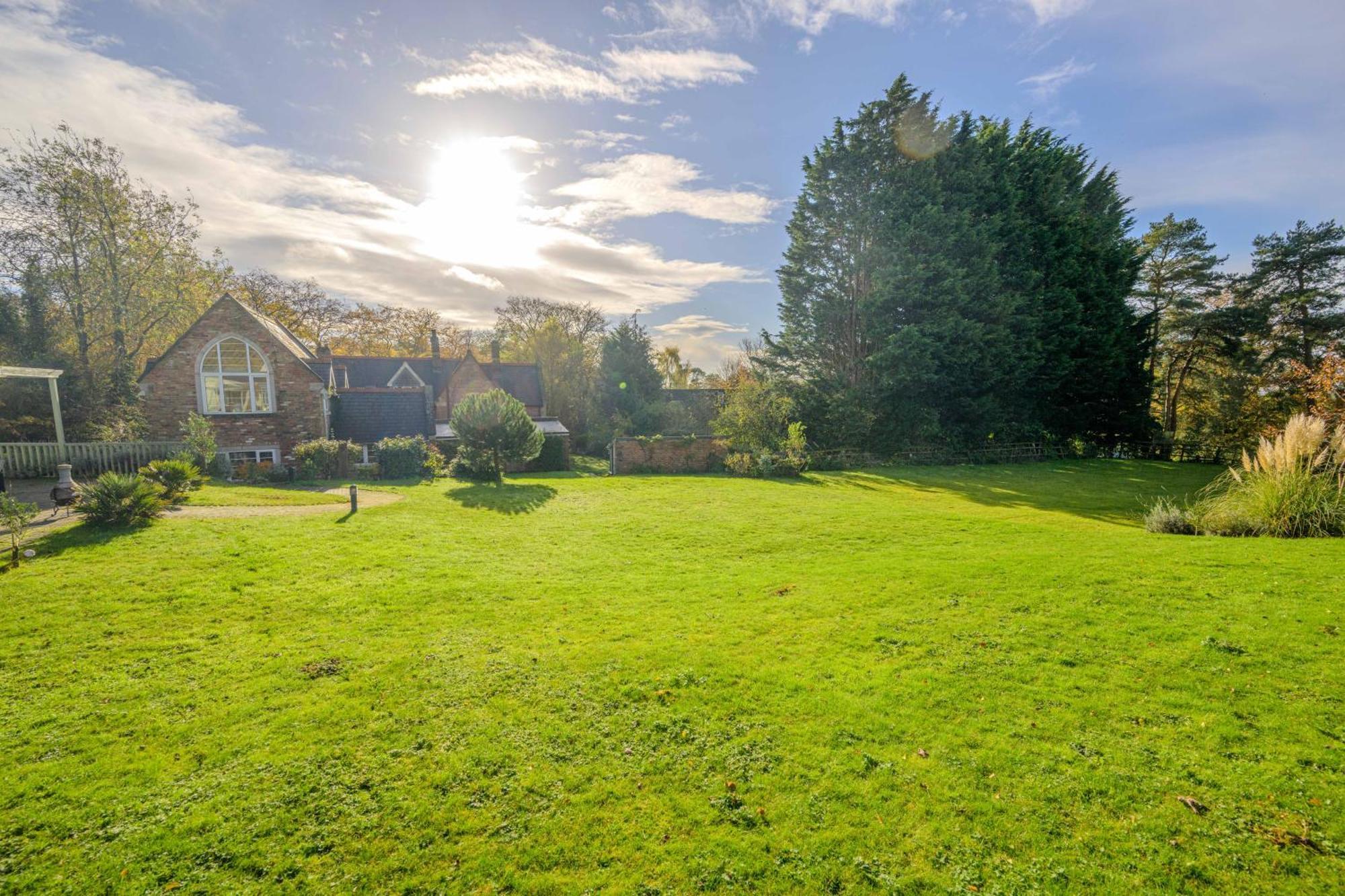 Country House With 7 Bedrooms And 3 Buildings Market Rasen Exteriör bild