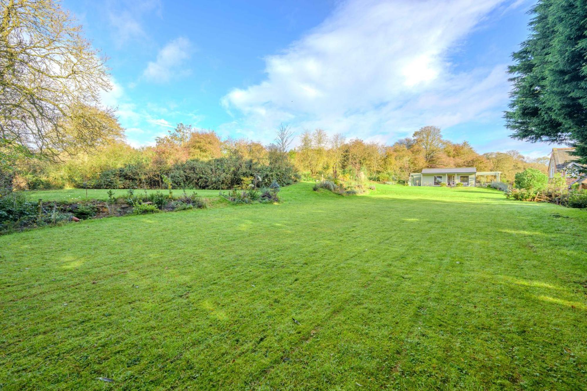Country House With 7 Bedrooms And 3 Buildings Market Rasen Exteriör bild