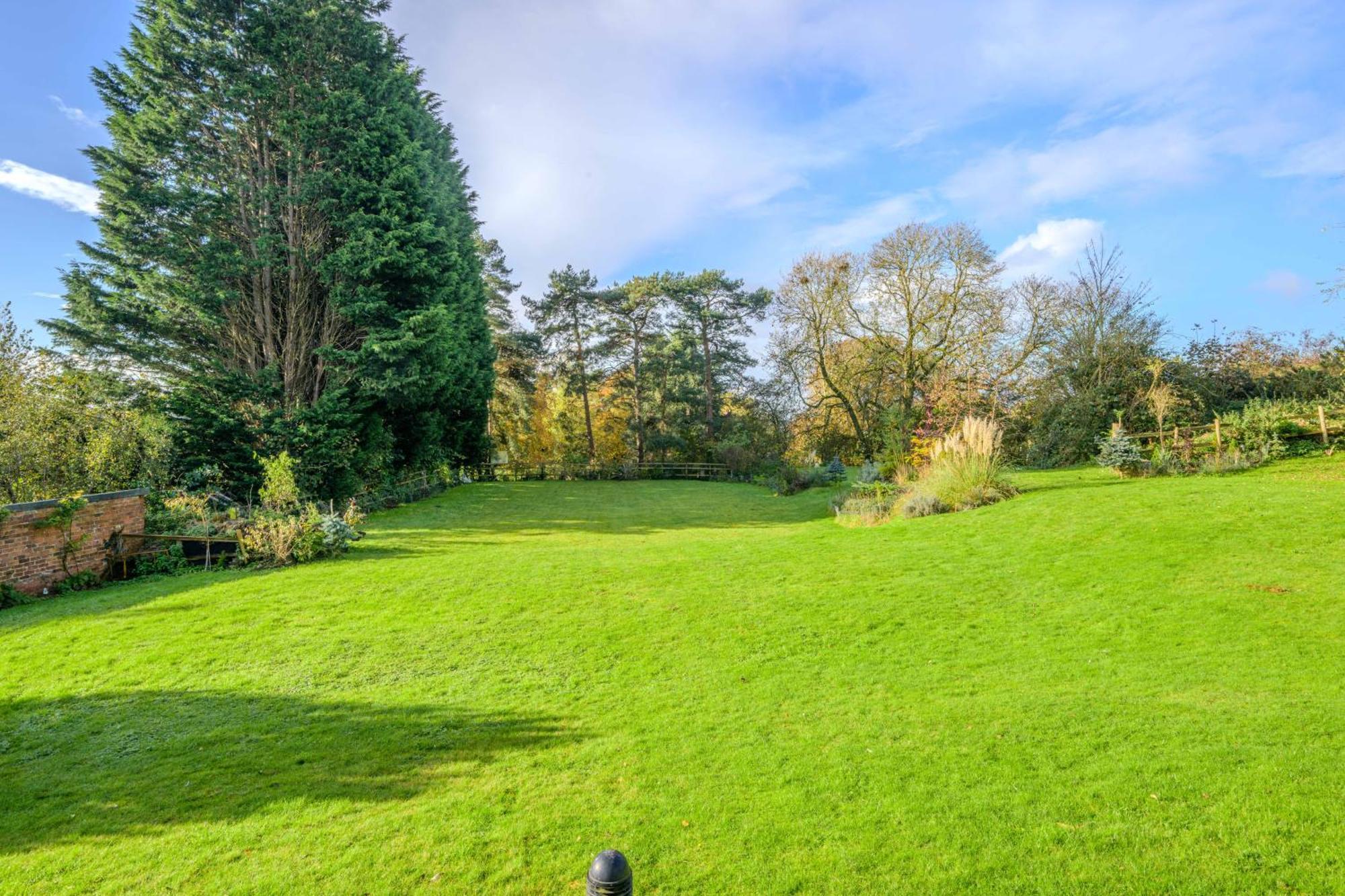 Country House With 7 Bedrooms And 3 Buildings Market Rasen Exteriör bild